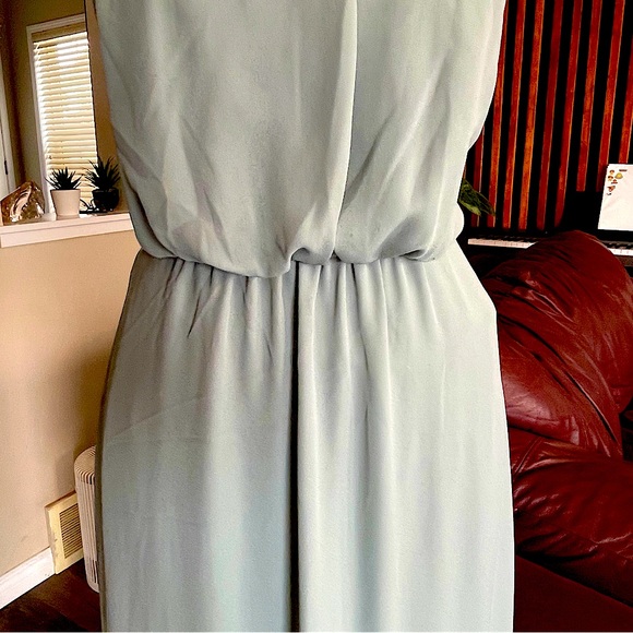 Show me your Mumu Ash Green Haltered Maxi Dress size Small - Picture 4 of 10